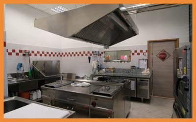 ATTREZZATURE RISTORANTI PIZZERIE KEBAB BAR MACELLERIE PANETTERIE PUB MENSE CATERING TORINO