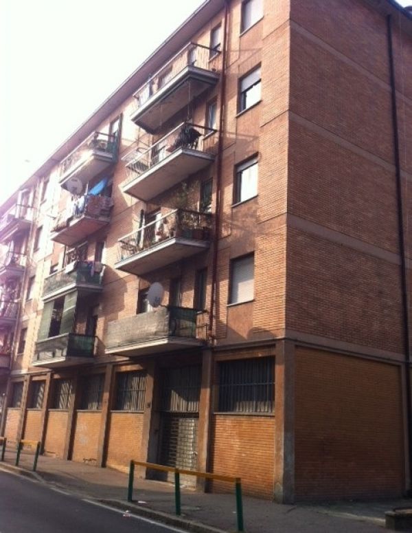 Bilocale con servizi / Pioltello - Seggiano