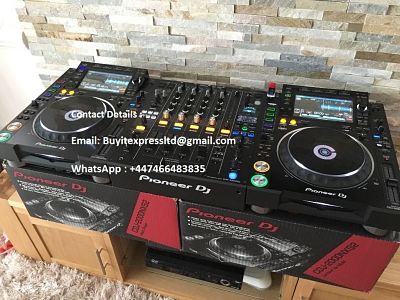 2x Pioneer CDJ-2000NXS2 +  1x DJM-900NXS2 mixer  cost only 2900EUR