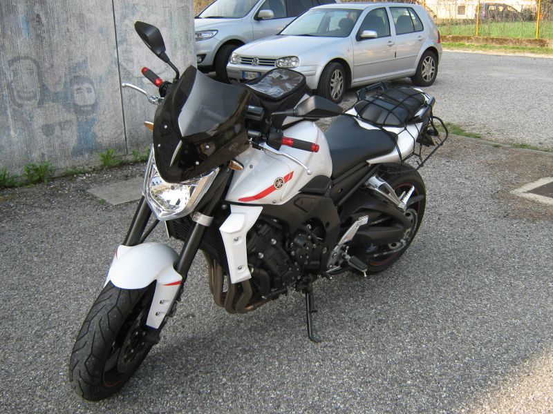 Vendo Yamaha FZ1 anno 2011