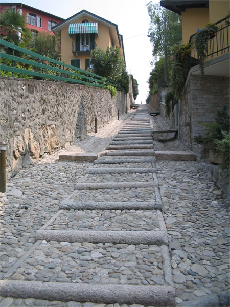Porzione casa ristrutturata vicinanze lago