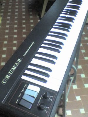 Piano elettrico Crumar Roadrunner/2 anni '70