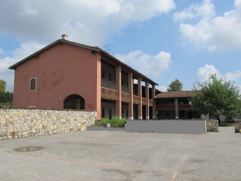 Appartamenti in cascina via della volta 110