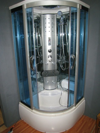 BOX doccia idromassaggio