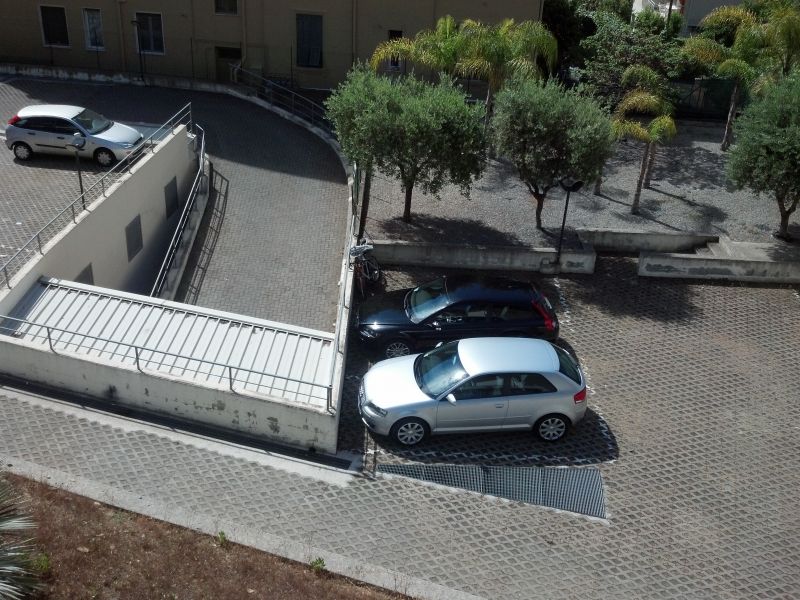 BOX 01 Ultimi box auto zona foce di Sanremo