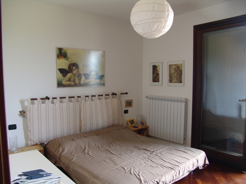 Villetta a schiera a pochi minuti dal centro e dal lago