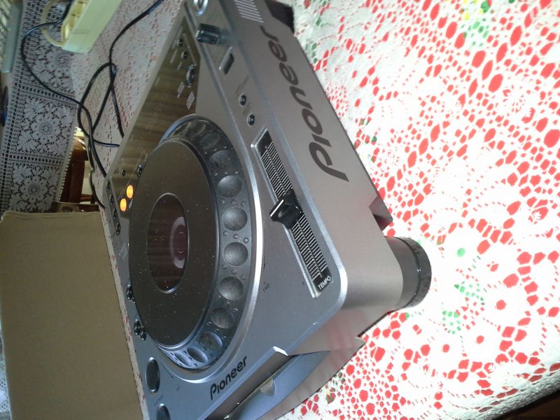 2 CDJ Pioneer 800