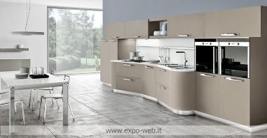 Arredo3 mod. Time in laccato lucido a ottimi prezzi  