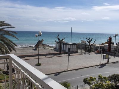 Bilocale sul lungomare