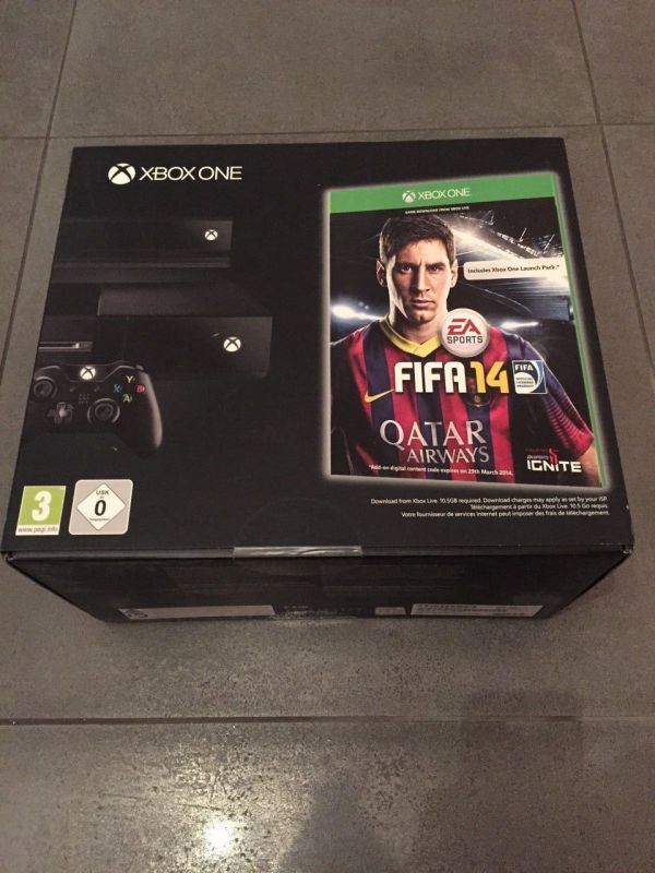 Xbox One Console + Kincet Day One Edition Fifa 14 Pal Nuovo Sigillata
