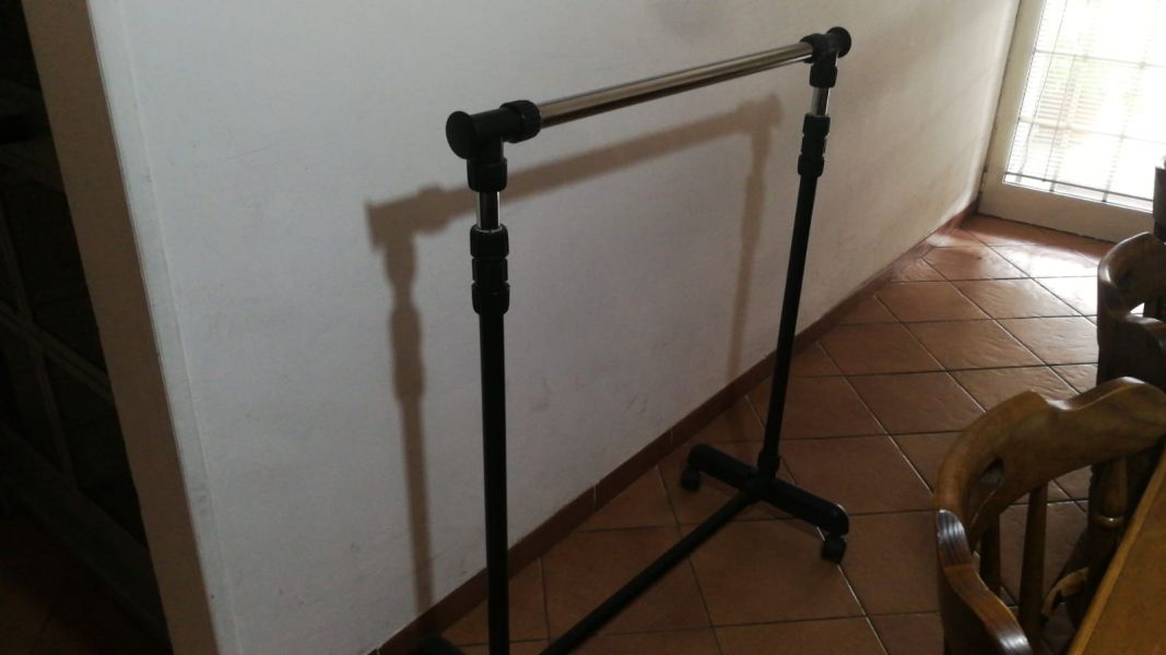 Appendi abito in acciaio cromato 