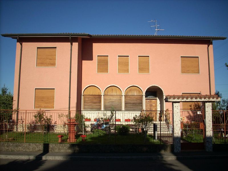 Vendo Villa Singola (Treviglio)