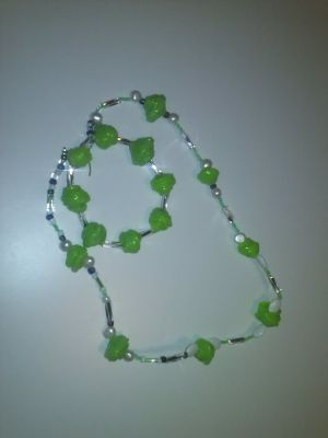 Collane e braccialetti fatti a mano vendo e realizzo