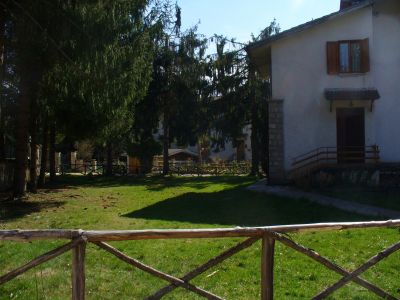 VILLINO BIFAMILIARE