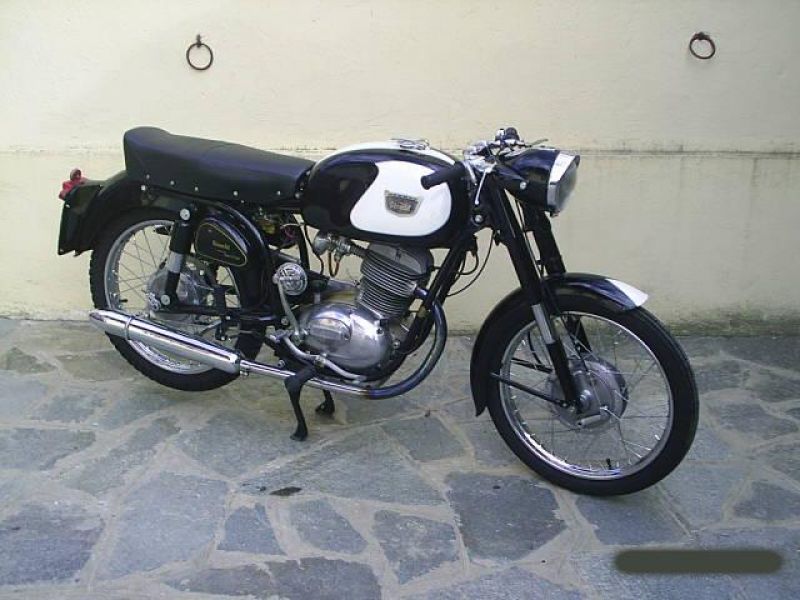 MOTO EPOCA Bianchi Bernina 125- 4T