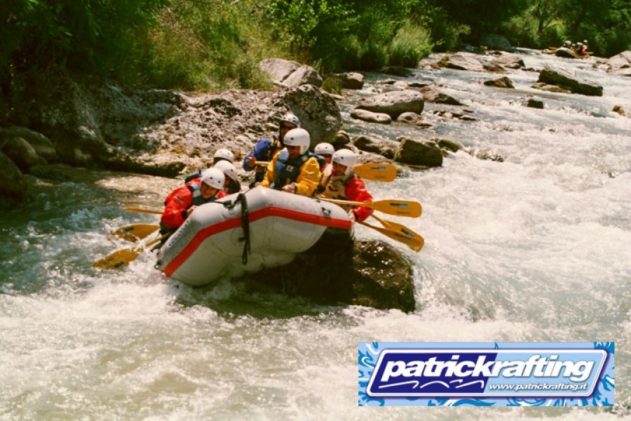 Rafting Center 'Patrick Rafting':NEWS Pasqua 2014:CITY RAFTING - Pescara River