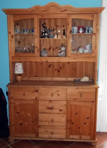 Credenza in pino massiccio