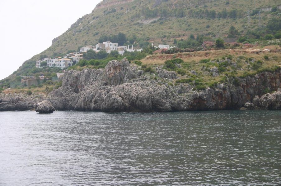 Due settimane nel villaggio di Calampiso (TP)