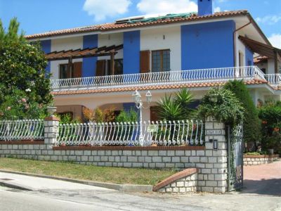 Riviera del Conero - Numana (AN) - Casa indipendente