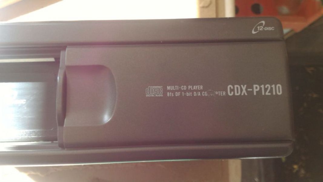Lettore PIONEER CDX-P1210 