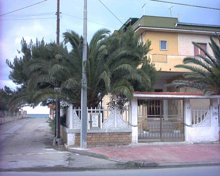 GARGANO in RIVA al MARE - RODI GARGANICO - APPARTAMENTI in VILLA