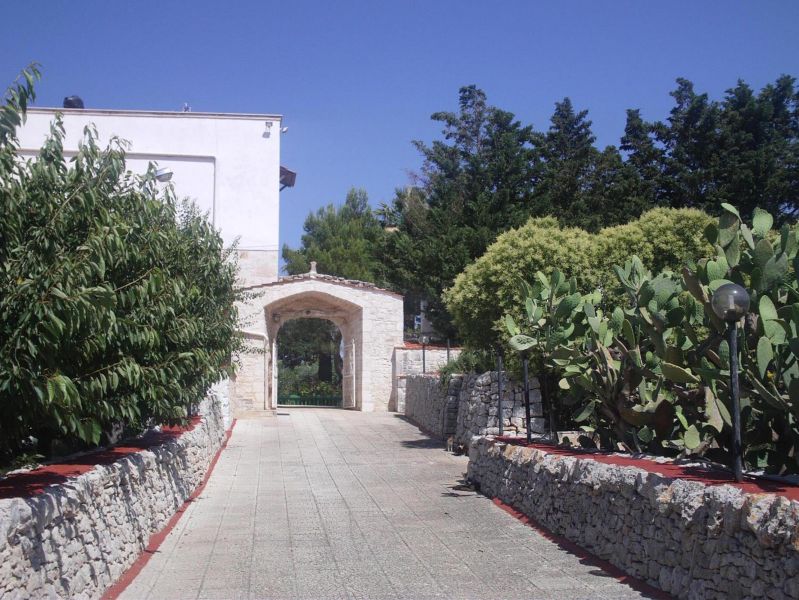 Scegli HOLIDAY RESIDENCE  per le tue ..vacanze di relax in Puglia !