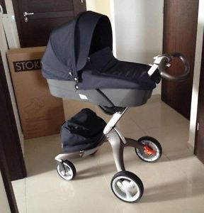 NEW passeggino Stokke Xplory v4 con accessori complet 