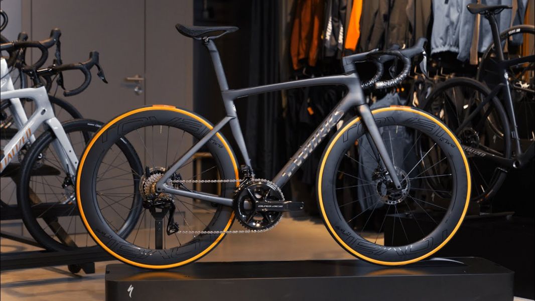 2022 Specialized S-Works Epic - Speed of Light Collection