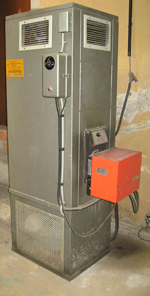 Generatore aria calda a gasolio + Bruciatore