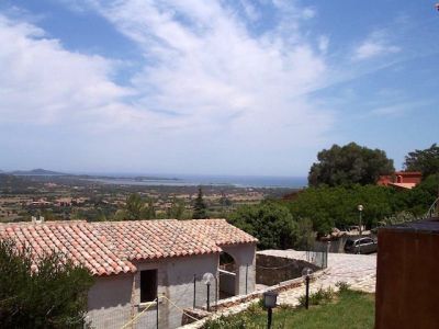 VENDITA SPLENDIDA VILLA ARREDATA E CON FANTASTICA VISTA PANORAMICA - LI CUPUNEDDI - SAN TEODORO
