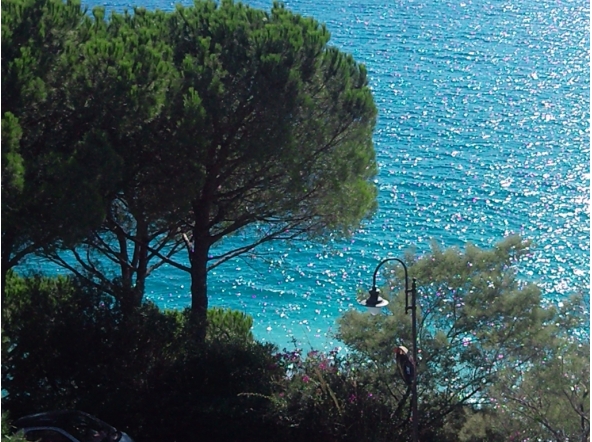 Varazze Stupenda Villa  Epoca , 550 mq, sul mare, parco.